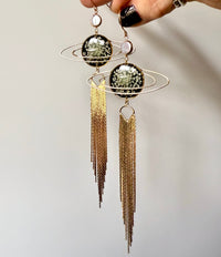 Black Saturn with Gold Fringe & Freshwater Pearl