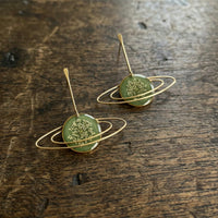 Jade Queen Anne's Lace Saturn studs