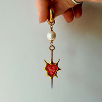 Queen Anne's Lace Gold Thorny Hearts with Edison Pearls