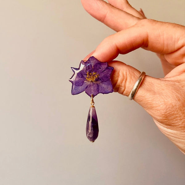 Frameless Purple Larkspur Studs with Amethyst