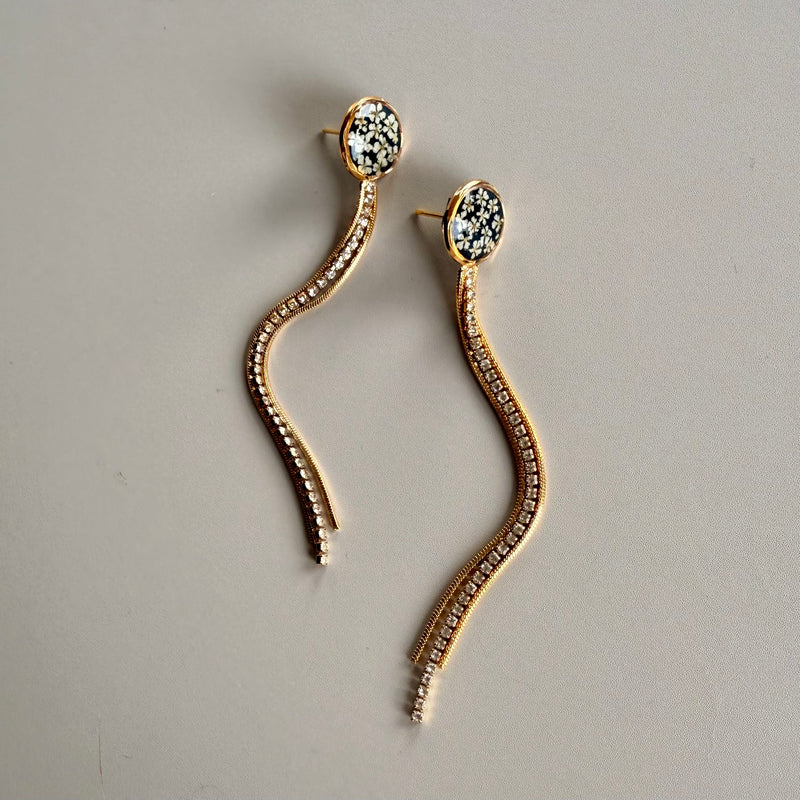 Queen Anne's Lace Black Studs with Zirconia and Gold Fringe