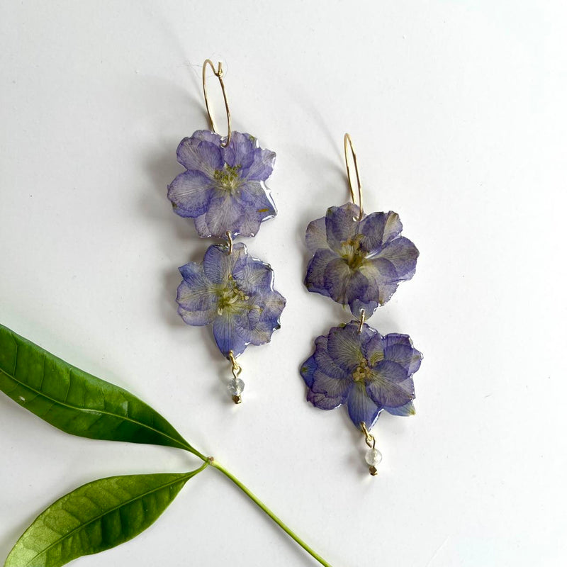 2-Tiered Frameless Lavender Larkspur with AAA Labradorite Bead