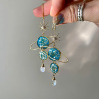 2-Tiered Queen Anne's Lace Blue Saturn with Moonstone and Paved Diamond Star