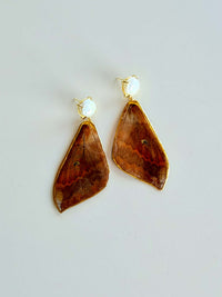 Real Salassa thespis Giant Saturn Silkmoth Wing Pearl Stud Earrings