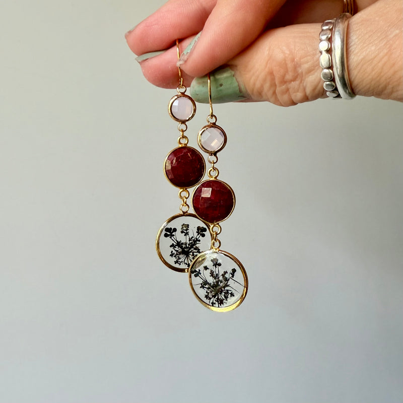 Crystal, Ruby & Black Queen Anne’s Lace Strands