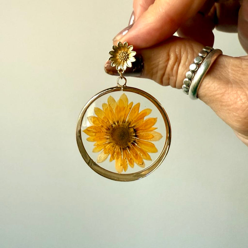 Sunflower Daisy Blossoms with Gold Sunflower Stud