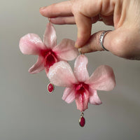 Pinker Orchid with Ruby Quartz