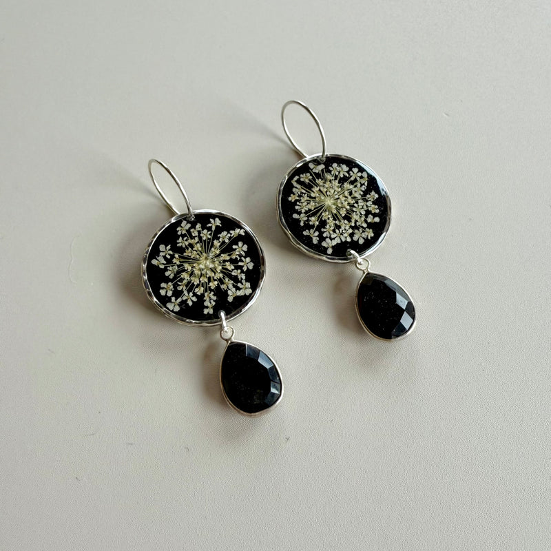 Queen Anne's Lace Sterling Silver with Faceted Black Onyx