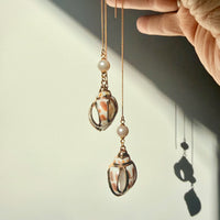 Seashell and Pearl Gold Threader Earrings