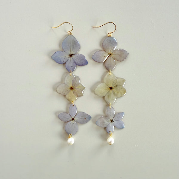 Ombre Blue Hydrangea Strands with Freshwater Pearls