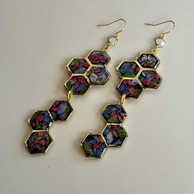 Dark Floral Honeycombs with Moonstone