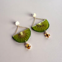 Half Kiwi Chained Stud with Citrine