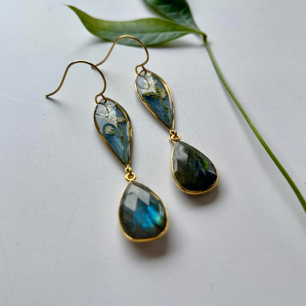 Baby's Breath Slate Blue Inverted Teardrop with Labradorite