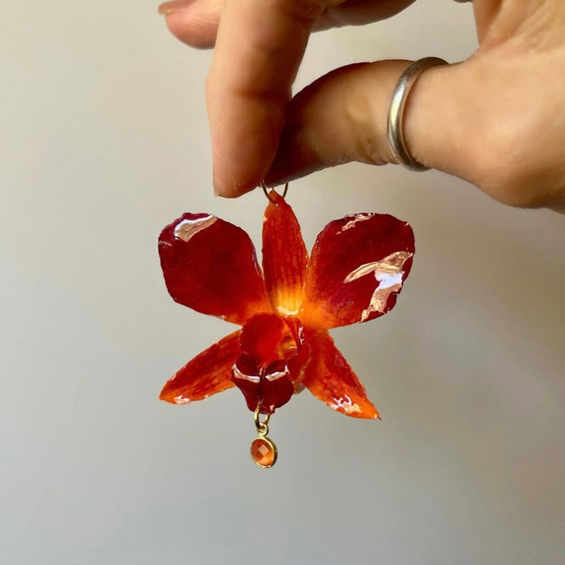 Burnt Orange Smaller Orchid with Mona Lisa Carnelian