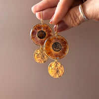 Autumnal Daisy with Hammered Moon Disc