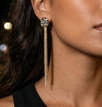 Queen Anne's Lace Black Studs with Zirconia and Gold Fringe