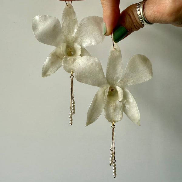 White Orchids with Pearls & Shimmer