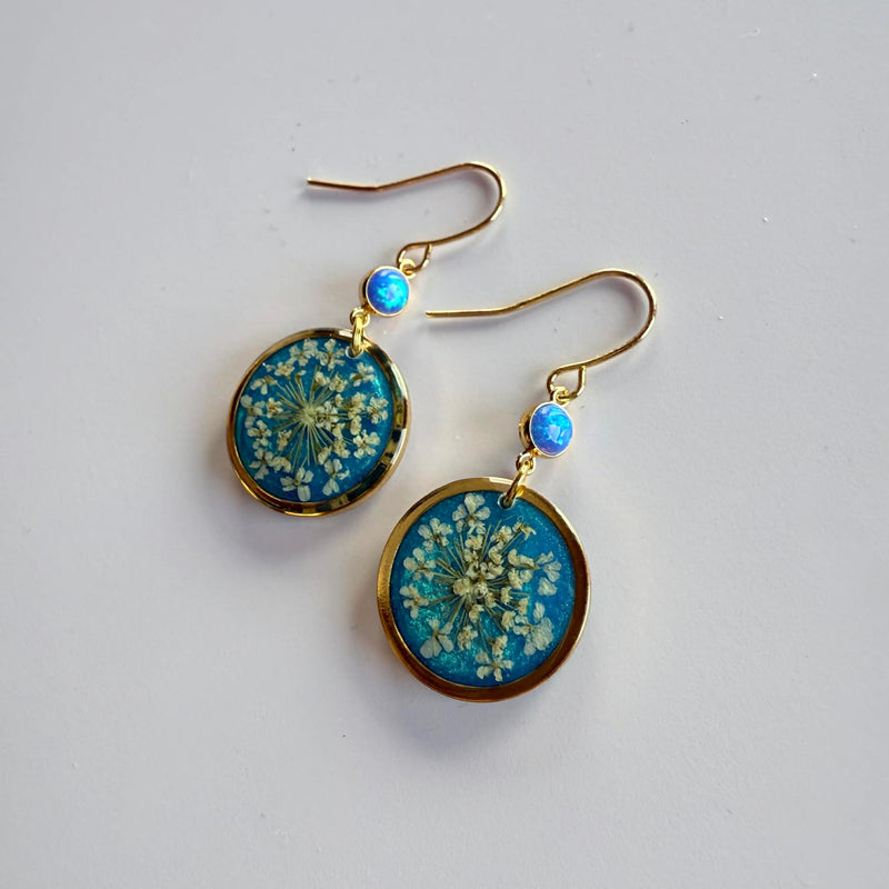 Queen Anne's Lace with Blue Opal