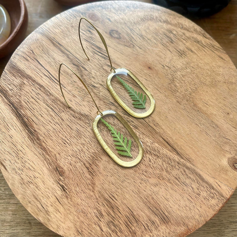 Fern Oval with Elongated Ear Wire