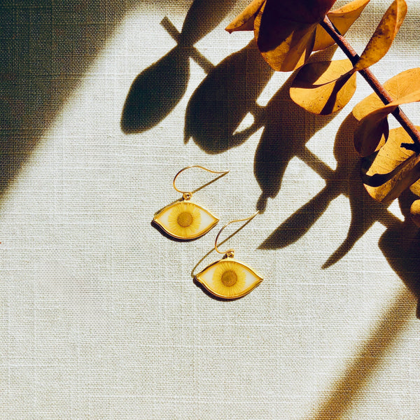 Gold Filled Daisy Eyes
