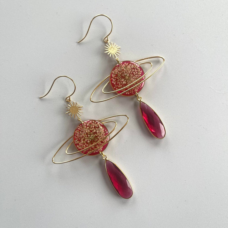 Queen Anne's Lace Saturn with Watermelon Tourmaline