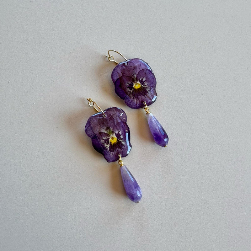 Frameless Purple Pansy with Elongated Amethyst Teardrop and Hoops