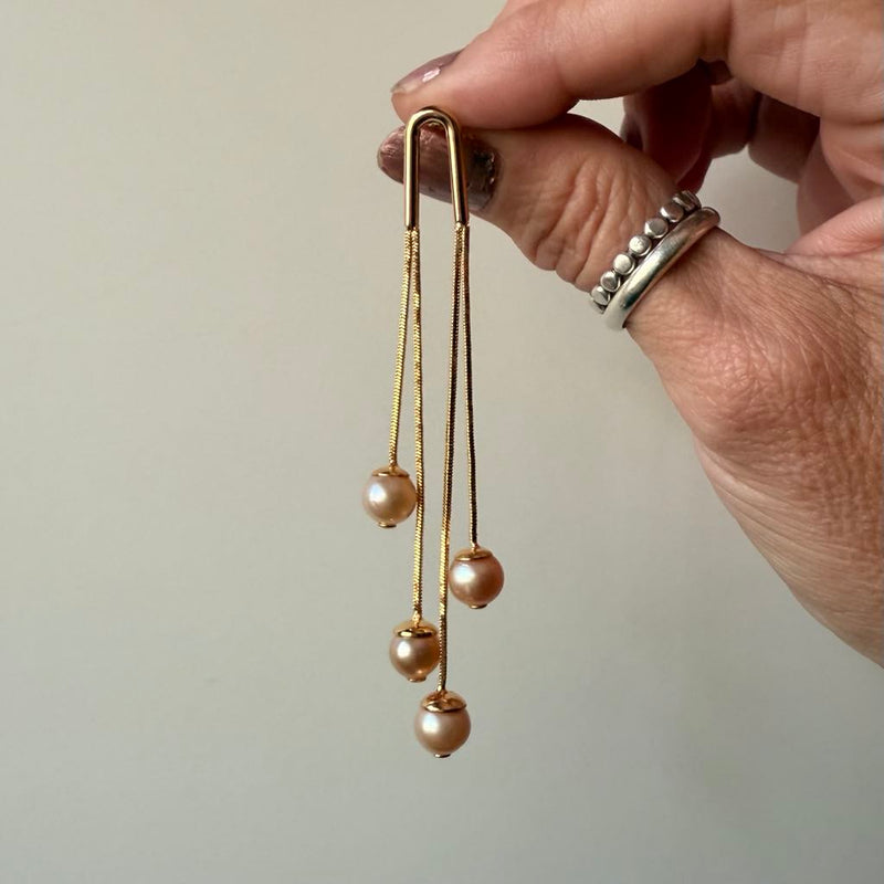 AAA Light Pink Freshwater Pearl Arch and Chain Studs