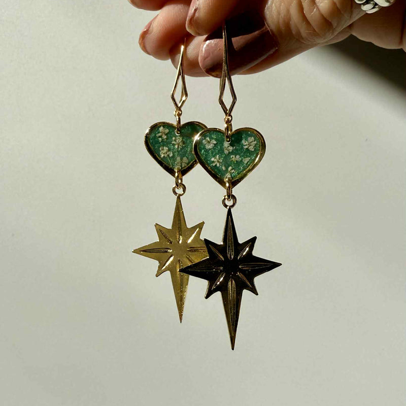 Queen Anne’s Lace Green Hearts and Stars