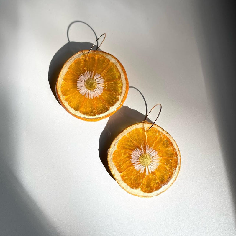 Real Orange Slices with White Daisies
