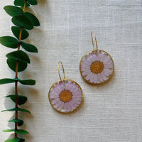 Lilac Daisy Medium Rounds with hoops