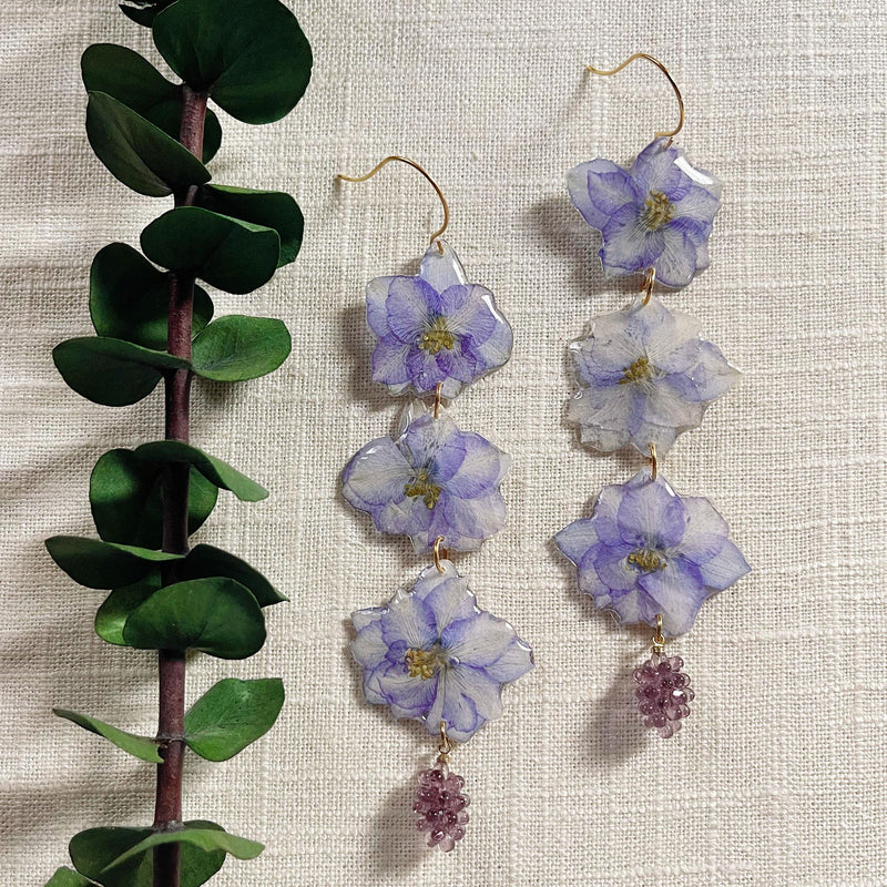 3-Tiered Frameless Purple Larkspur with Grape Charm