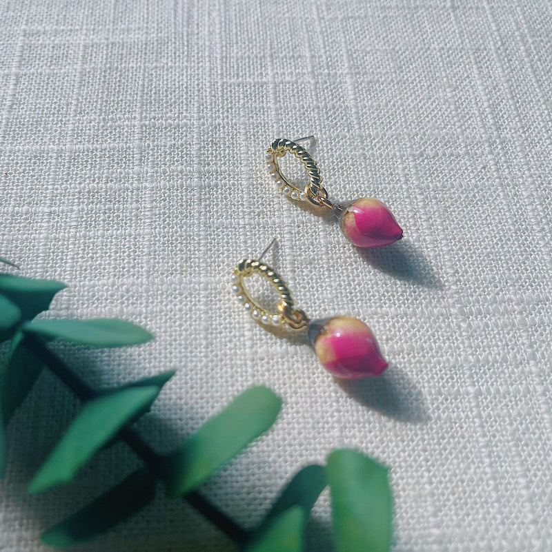 3D Petite Pink Rose Bud Pearl Studs