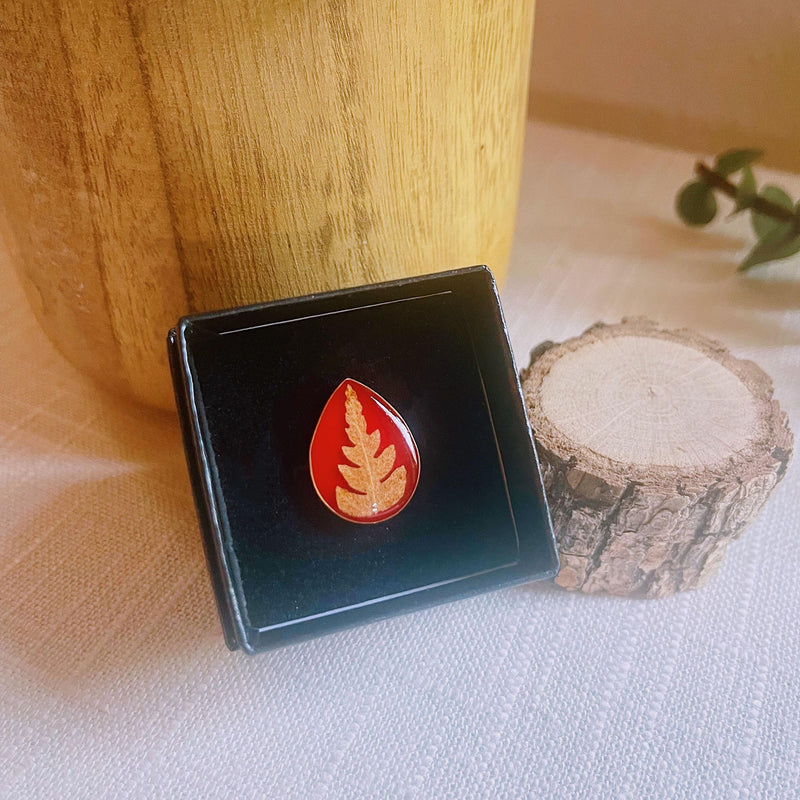 Autumn Fern on Red - 14kt Gold Ring