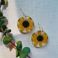 Black Eyed Susan Medium Rounds with hoops