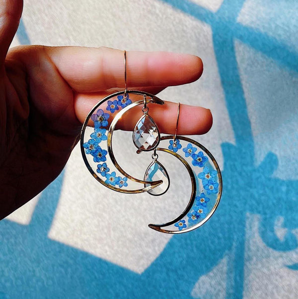 Forget-Me-Not Crescent Moon with Teardrop Quartz