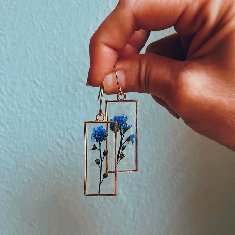 Forget-Me-Nots in Gold Rectangle