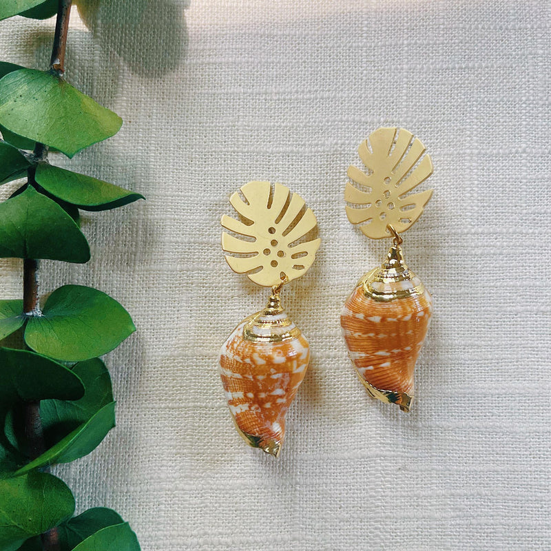 Sea Shells with Monstera Leaf Studs