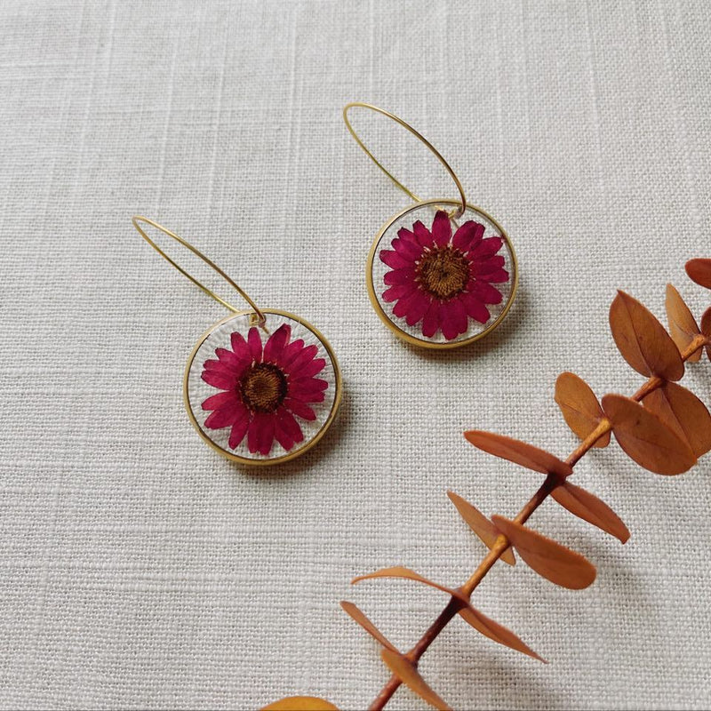 Small Magenta Daisy Rounds with hoops